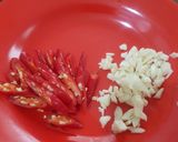 Foto langkah ke 1 dari resep Tumis sawi putih.