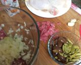 Foto del paso 1 de la receta: Pollo al oliva en wok
