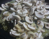 Foto del paso 1 de la receta: Risotto de champiñones