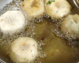 मेदूवडा सांबार (medu vada sambhar recipe in marathi) रेसिपी स्टेप 5 फोटो 