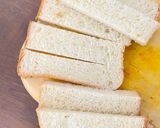 Foto langkah ke 2 dari resep Garlic Bread Roti Tawar.