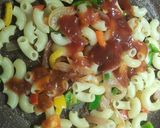 A picture of step 5 of Masala Macaroni-Desi Tadka.