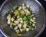 A picture of step 2 of Pear Salsa.