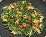 Foto langkah ke 2 dari resep Tumis sayur kacang panjang tahu.