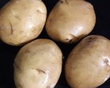 A picture of step 1 of Sindhi Shahi Masala Aloo.