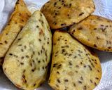 Foto del paso 7 de la receta: EMPANADAS Con Chorizo y Huevos...!