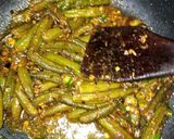 A picture of step 8 of Tarka Masala Okra.
