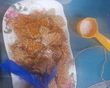 A picture of step 4 of Caramelized Roasted sesame seed chikki.