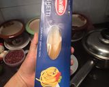 Hình bước làm 1 của món Bim bim mì ý giòn rụm