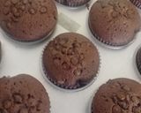 Foto langkah ke 3 dari resep Muffin Coklat untuk jualan.