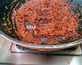 A picture of step 4 of Shrimps in red gravy.