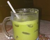 Foto langkah ke 5 dari resep Simple Matcha Latte.