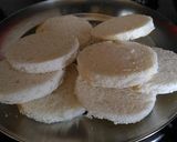 A picture of step 1 of Shahi tukda.