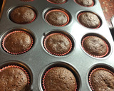 Foto del paso 7 de la receta: MUFFINS de FRUTOS SECOS y CHOCOLATE sin harina ni lácteos