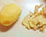 Foto del paso 9 de la receta: Lasaña de queso emmental relleno de morcilla con miel y piñones
