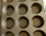 Foto del passaggio 16 della ricetta Muffin al cioccolato e amaretti