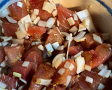 Foto del paso 3 de la receta: Best tartar de atún, tomate y aguacate