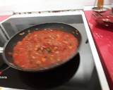Foto del paso 4 de la receta: Espaguetis con taquitos de jamón y de chorizo