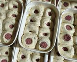 Gambar langkah 3 resipi Roti Sosej Lunch Box.