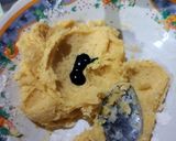 Foto langkah ke 3 dari resep Choux Au Craquelin with mango & mulberry Sauce.