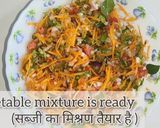 A picture of step 6 of Mix Vegetable Uttapam.