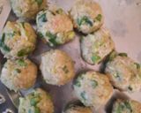 A picture of step 2 of Vegetable Manchurian.