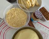 Foto langkah ke 1 dari resep Roti manis isi pisang nougat.