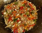 Foto langkah ke 2 dari resep Sambal ikan keranjang.