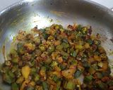 भिंडी फ्राई(bhindi fry recipe in hindi) रेसिपी चरण 4 फोटो