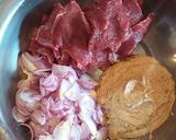Foto langkah ke 1 dari resep Daging dan Kentang Bumbu Lapis.