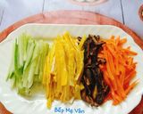 Hình bước làm 6 của món Cơm trộn thập cẩm