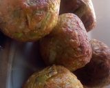 A picture of step 4 of Lauki Ke koftay.