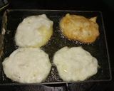 Foto langkah ke 3 dari resep Cekodok Pisang Sat-Set.