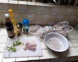 รูปขั้นตอนการทำที่ 1 ของ ผัดเห็ดสามสหาย สูตรแม่บ้านปุ๊