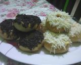 Foto langkah ke 8 dari resep Donat eggless ada white ringnya 😘.