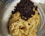 A picture of step 3 of Classic Choco Chips Cookies.