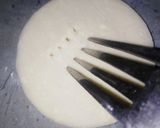 A picture of step 2 of Chicken cheese petties.