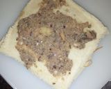 A picture of step 4 of Pinwheel cheese sandwich.