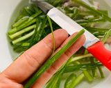 Hình bước làm 9 của món Trời mưa nấu mì 2 phiên bản: mì nước vị Nhật và mì khô vị Tàu