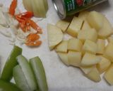 Foto langkah ke 1 dari resep Sarden Kentang Belimbing Wuluh.