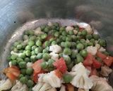 ફ્લાવર વટાણા નું શાક (Cauliflower Vatana Shak Recipe In Gujarati) રેસીપી સ્ટેપ2ફોટો