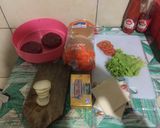 Foto langkah ke 1 dari resep Burger ⭐️⭐️⭐️⭐️⭐️.