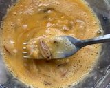 รูปขั้นตอนการทำที่ 2 ของ ไข่เจียวปู 🦀🍳