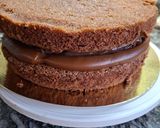 Foto del paso 8 de la receta: Torta rellena de chocolate decorada con chantilly de chocolate