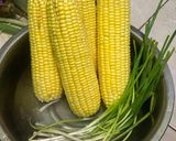 Foto langkah ke 2 dari resep Dadar Jagung/Bakwan Jagung.