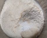 Foto langkah ke 2 dari resep Biji Ketapang Kelapa (Tanpa Telur).