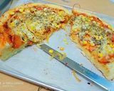 Foto langkah ke 9 dari resep Pizza Otang Versi Empuk.