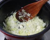 Foto langkah ke 1 dari resep Homemade Bolognese and Bechamel Sauce.