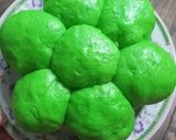 Foto langkah ke 8 dari resep Roti sobek pandan isi coklat.