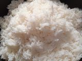 Masak nasi porsi besar pakai dandang untuk hajatan/pesanan